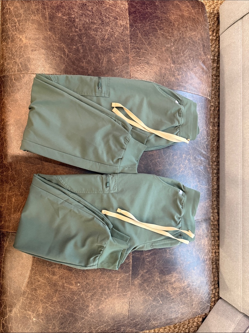 Women’s Figs high waisted petite Olive Green Drawstring Jogger Pants
